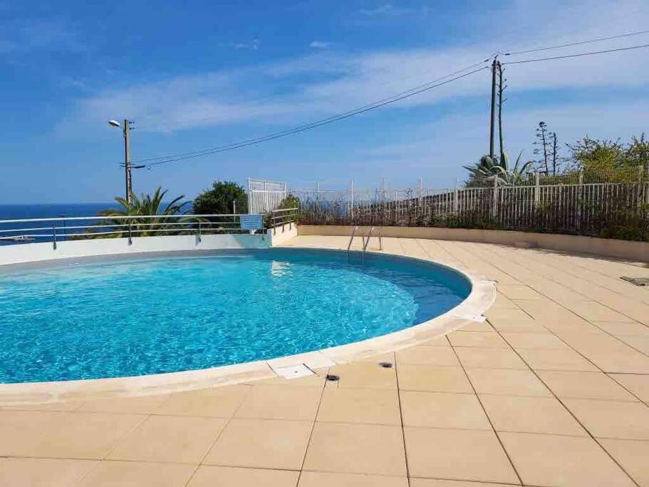 Le Calypso, Magnifique Appartement Piscine Et Vue Somptueuse Sete Bagian luar foto